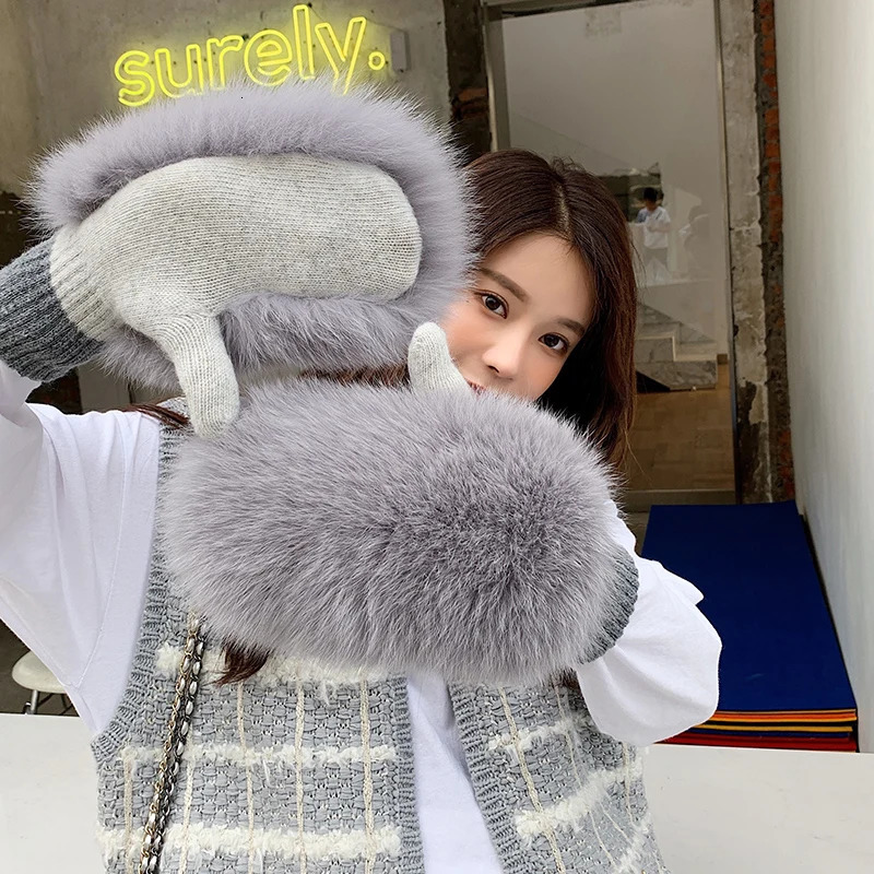 Winter Warm True Fox Fur Covered Gloves for Womens Fashion True Fox Fur Gloves for Outdoor Russian Thick Gloves for Womens Warmth 241106