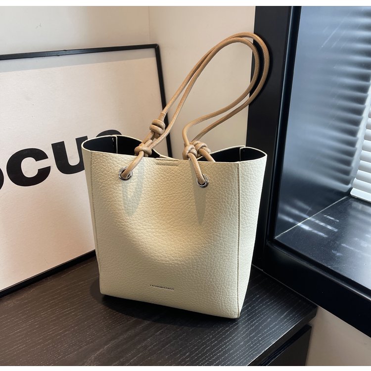 YOUDEYISI Magnetic Buckle PU Tote Bag: Sewing One-shoulder Female Bag