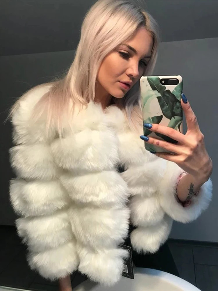 Elegant faux mink short jacket womens O-neck crop long sleeved faux fox fluffy womens jacket winter womens jacket 241107