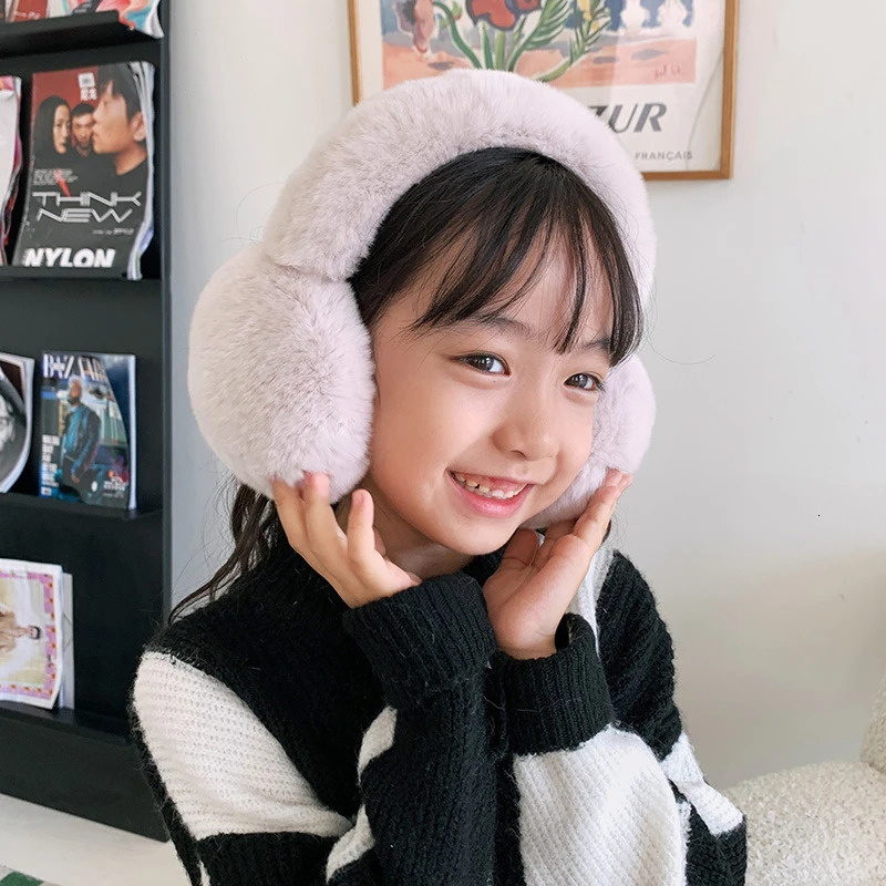 1 Real Fox Fur Soft Plush Earrings Winter Accessories Warm Earrings Children and Girls Fashion Earrings 241107