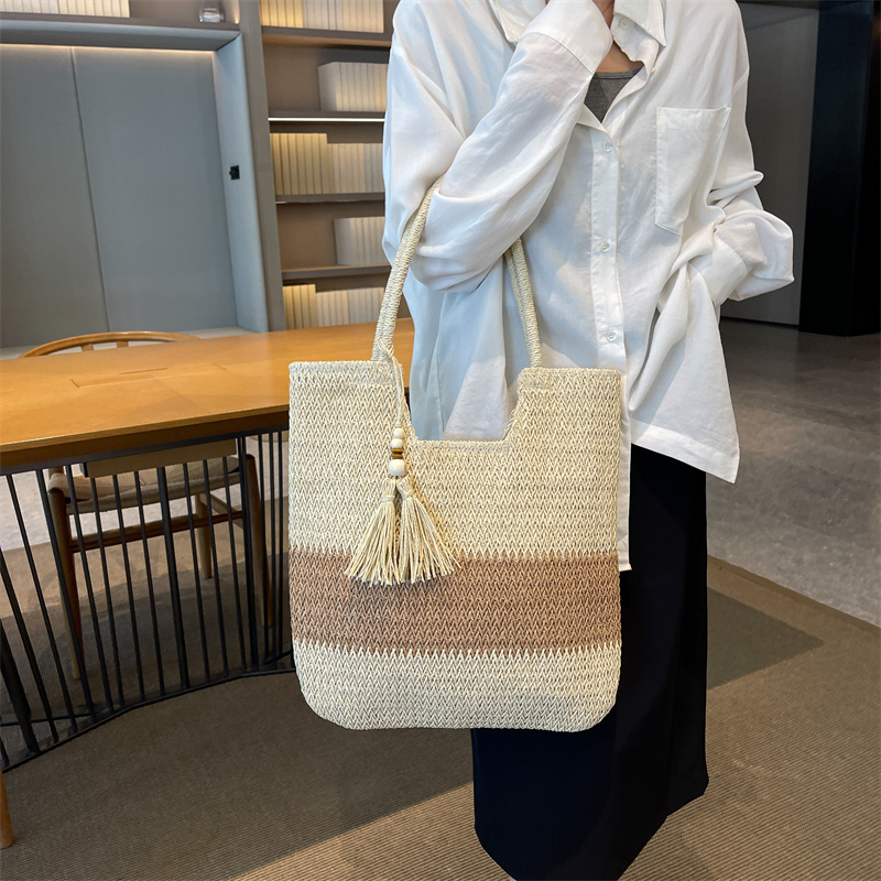 zxx 666 Cotton Fabric Shoulder Bags Zipper Women's Bags on Sale 2024 High Quality Patchwork Handbag TASSEL Bags Bolsas De Ombro