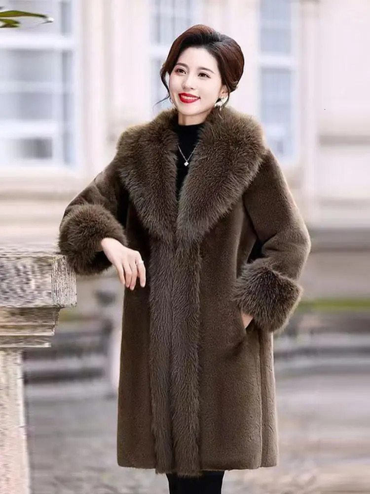Artificial fur coat womens winter fluffy jacket fox fur collar fashionable artificial mink fur plush medium long coat elegant fur coat 241107