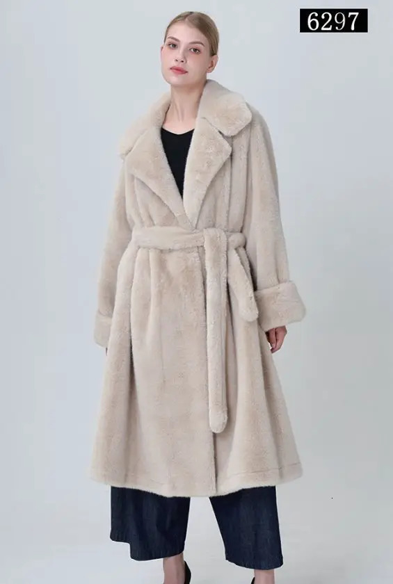 Winter womens faux fur coat set with belt mink coat 241107