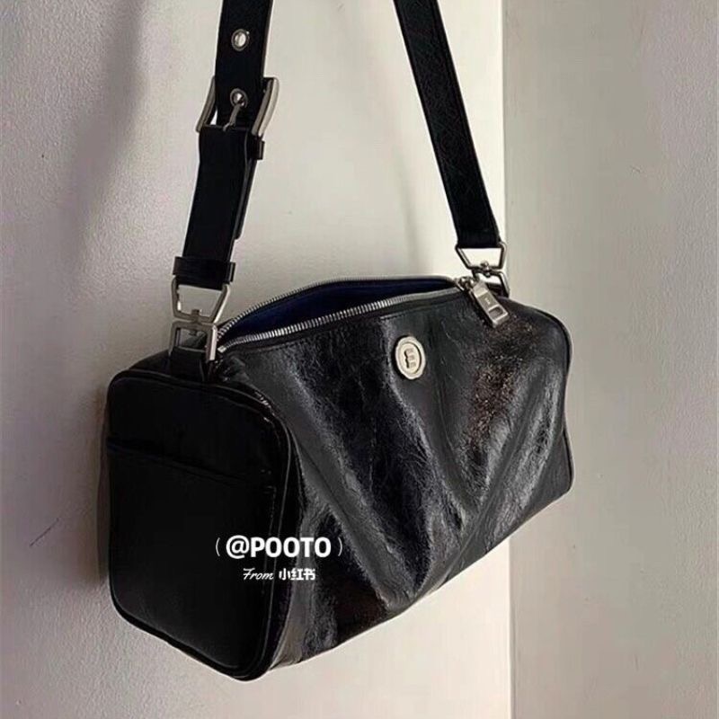 Lux Summer Mini Shoulder Bag for Women Minitmute Pu Leather Chain Bag Fashion Trendy Small Bag for Trip