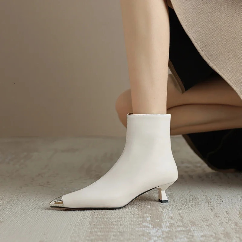 2024 Autumn Modern Women Pointed Toe Thin Heel Retro Ankle Boots High Heels Winter Ladies Shoes White