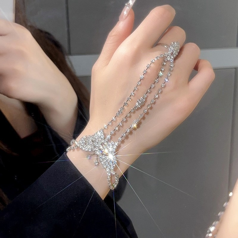 Super Sparkling Light Luxury Diamond Inlaid Butterfly Bracelet French High-end Temperament Bracelet Ring Integrated Fashion Internet Celebrity Accesso