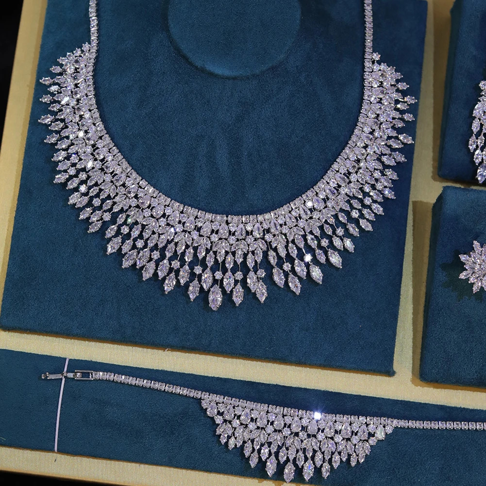 Fashionable white 5A CZ zirconia leaf earring necklace suitable for female brides wedding jewelry set Bijoux womens combination 241106