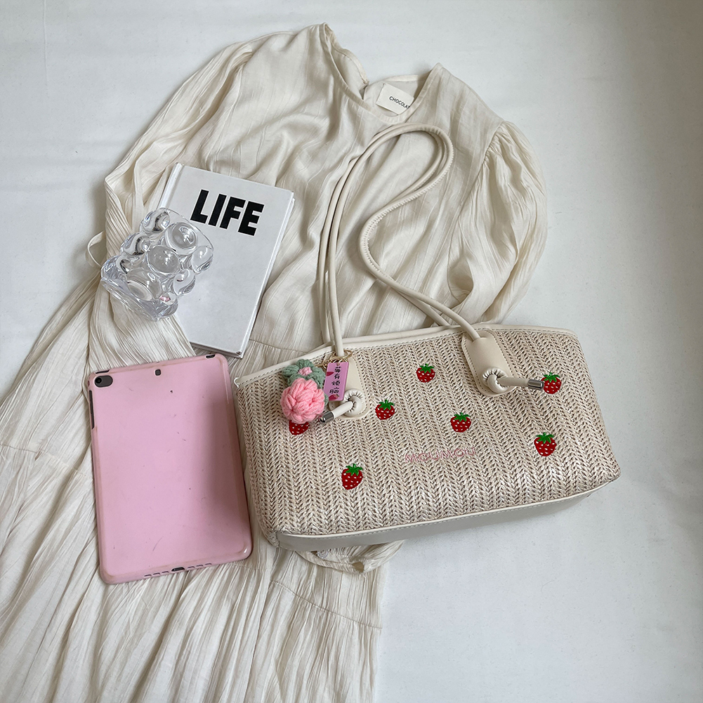 Cute Strawberry Beach Shoulder Bag with Zipper Casual Tote Bag Vacation Bag Holiday Travel Handbag for Women and Girls