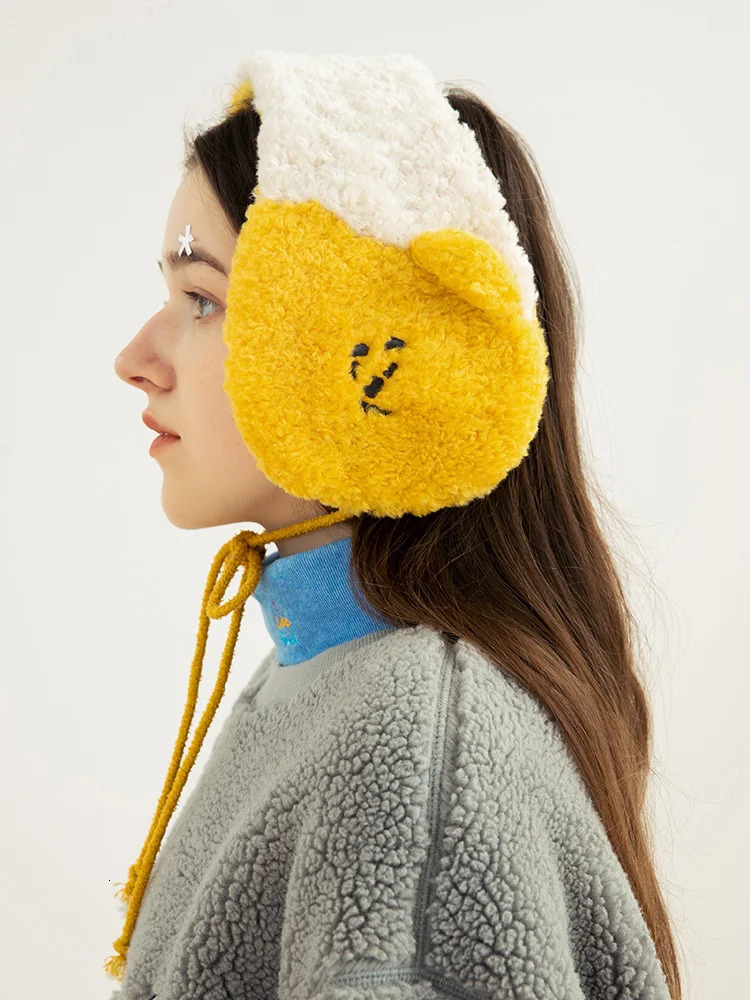 Autumn and winter cold proof and warm womens earmuffs cartoon embroidery yellow beige soft joint no pressure and warm earmuffs 241107