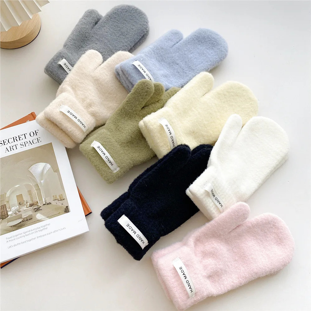 Womens Girl Winter Korean Edition Solid Color Thick Plush Bicycle Student Fashion Warm Gloves Clothing Accessories 241107