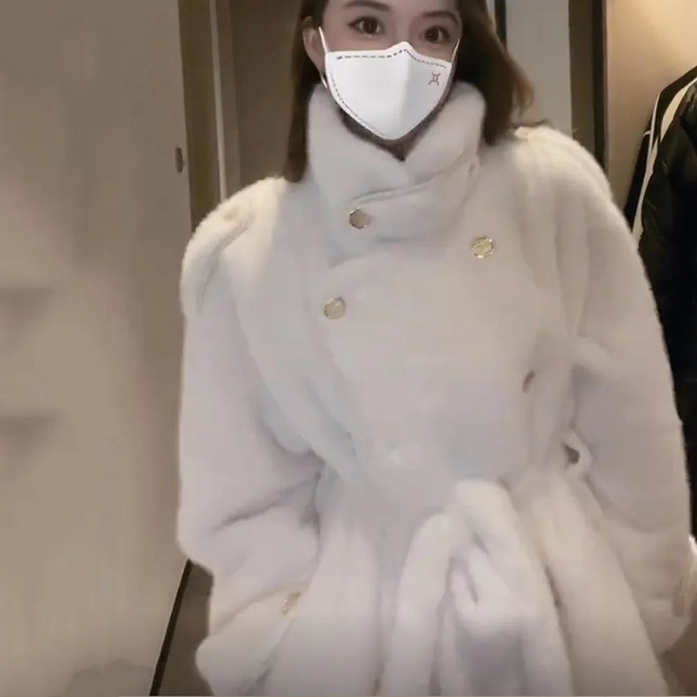 Womens retro faux mink coat autumn and winter premium plush coat womens apricot tree stand collar warm long fur coat 241107