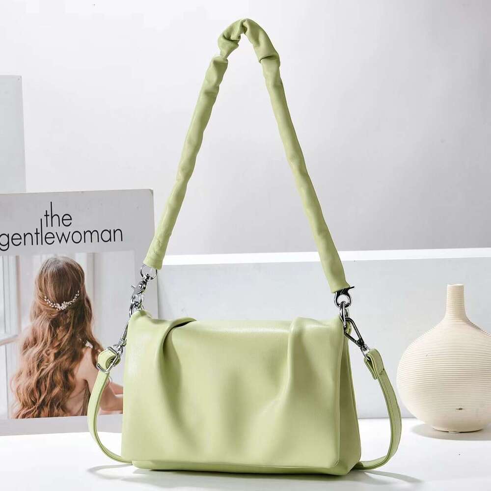 Boutique Underarm Soft Leather Texture Shoulder Simple and Versatile for Travel High end Women's Bag Fashion Bags