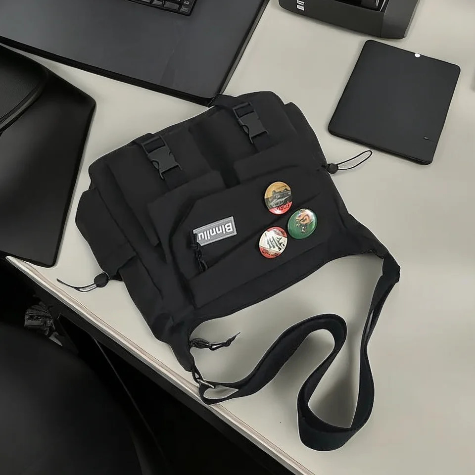 Preppy Style Nylon Crossbody Bag For Boys GirlsLarge Capacity Messenger Outdoor Activities Black Personalised Gifts 241106