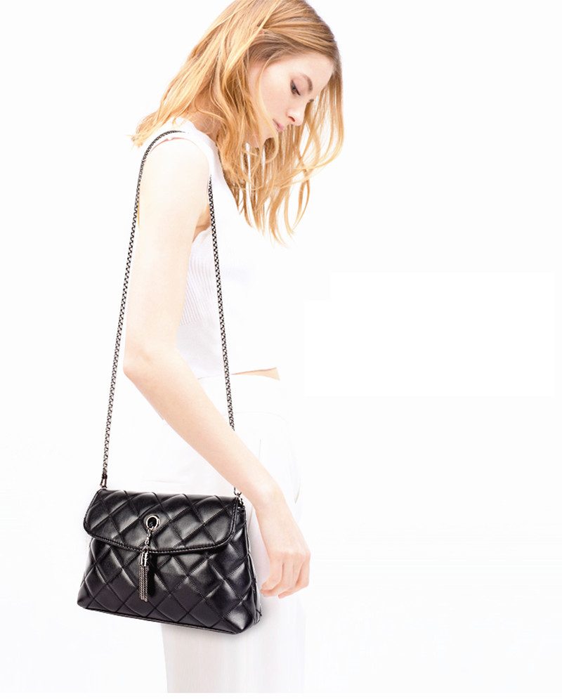 BARHEE European Vintage Quilted Women Handbag Faux Sheep Leather Multi function Messenger Bags Chains Belt Tassels Decorate