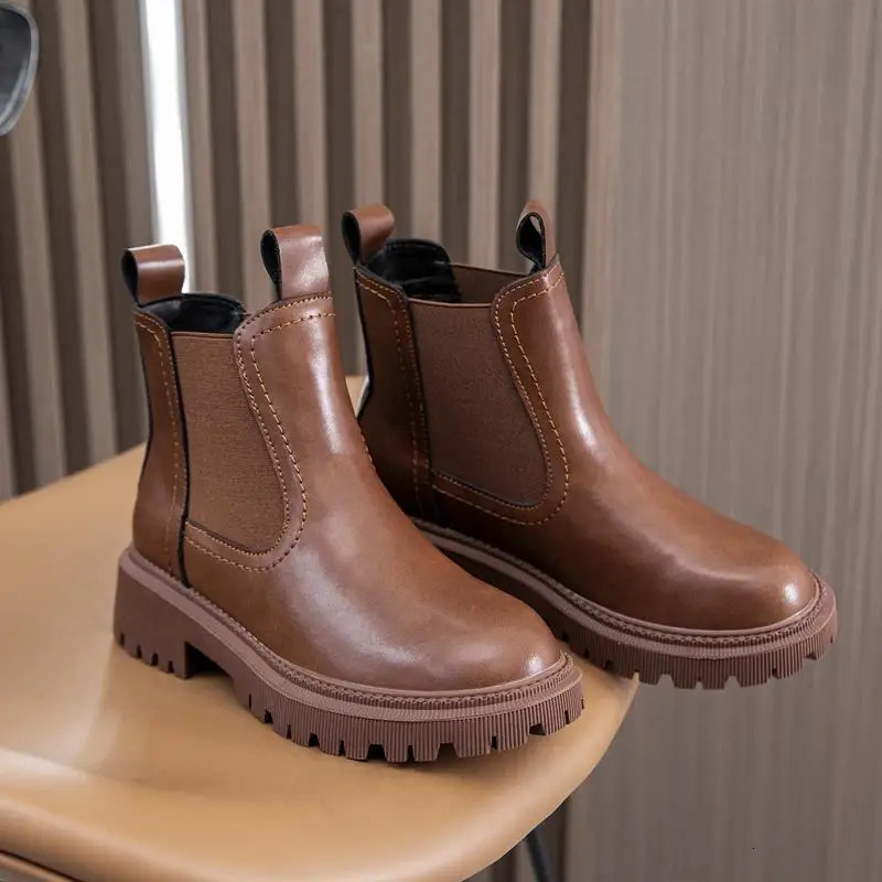 AIYUQI Womens Chelsea Boots Genuine Leather Autumn/Winter Fashion Womens Ankle Boots Retro Matton Boots Womens WHSLE MTO 241106