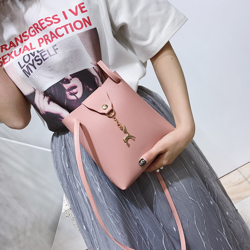 Reindeer Design Women Handbags Bambi Women's Drawstring Bucket Messenger Mini PU Leather Shoulder Crossbody Bags Ladies Handbag