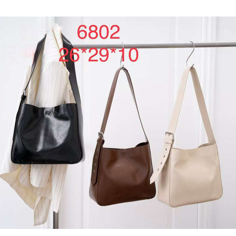 OLOEY Wide Strap Bucket Genuine Cowhide Leather High Quality Leisure Style Inner Bag Inside Big Capacity Factory Provider