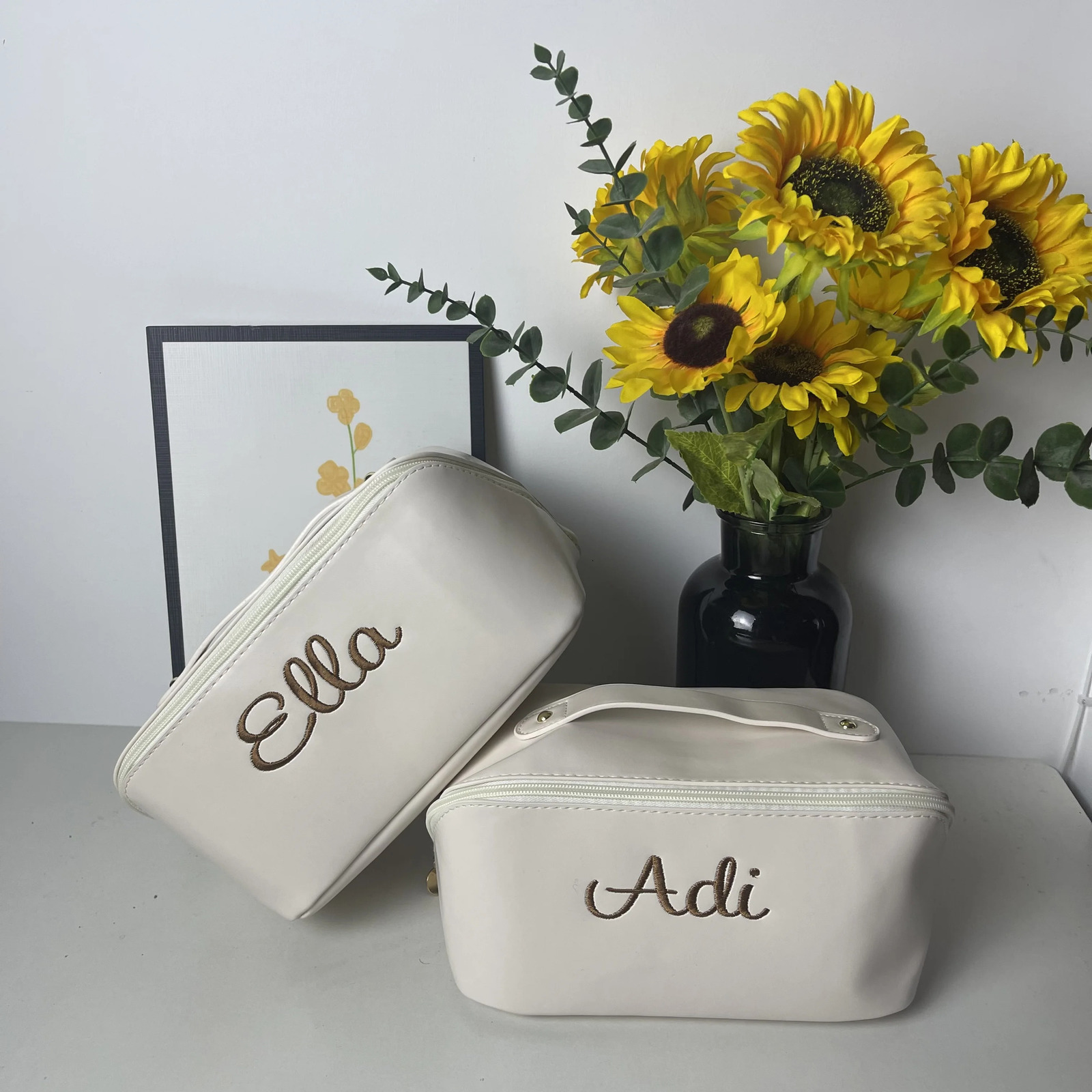 Embroidered Organ PU Leather Cosmetic Product Storage Bag Personalized Name Large Capacity Partition Storage Cosmetic Bag 241106