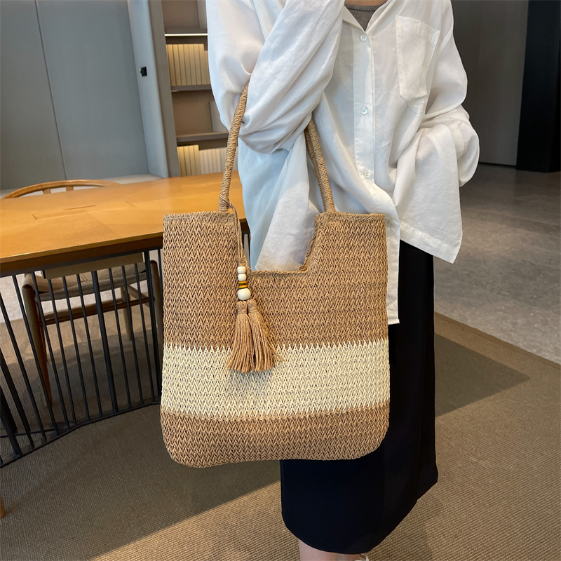 zxx 666 Cotton Fabric Shoulder Bags Zipper Women's Bags on Sale 2024 High Quality Patchwork Handbag TASSEL Bags Bolsas De Ombro