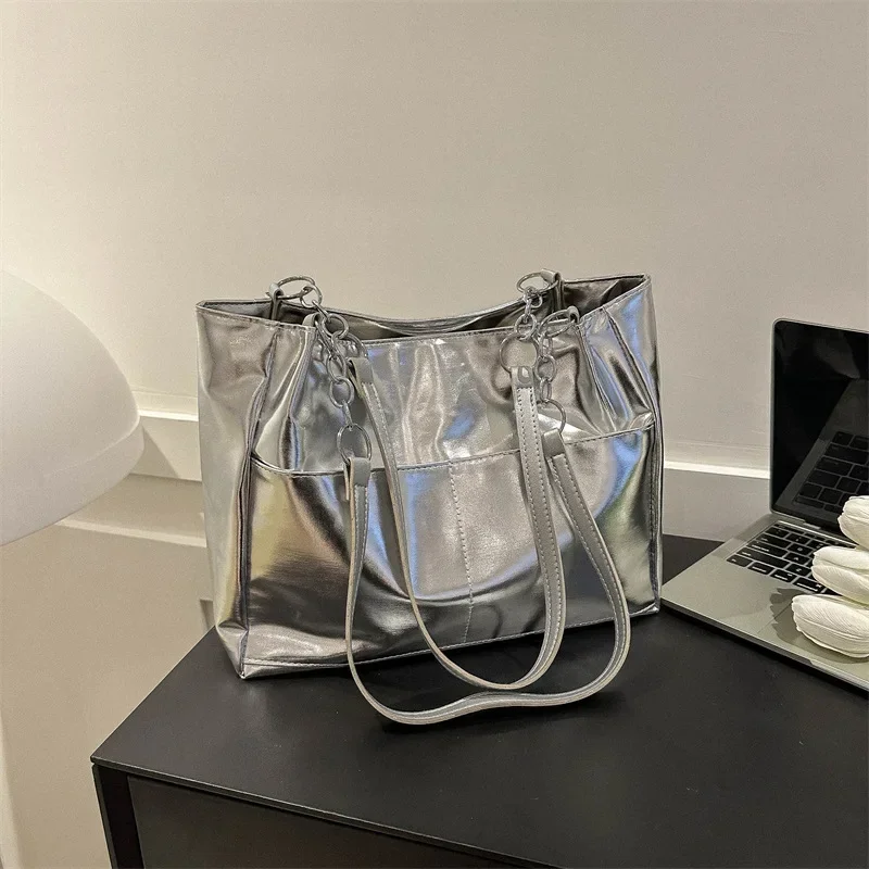 Casual Handbags for Women 2024 New Large-capacity Shoulder Bags Texture Bright Pu Leather Tote Bags for Women Chain Elegant Bags
