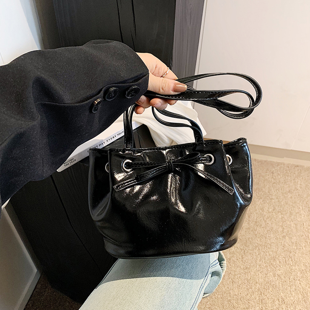 Women Simple Tote Purse Large Capacity PU Bow Underarm Bag Stylish Armpit Bag Solid Color Simple Bucket Tote for Party Vacation