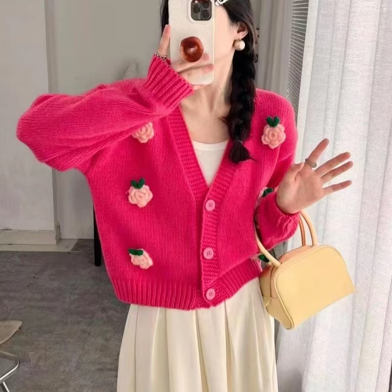 2025 Christmas Coat Women's Strawberry Printed Designer Button Long Sleeve Warm V-neck Open Top