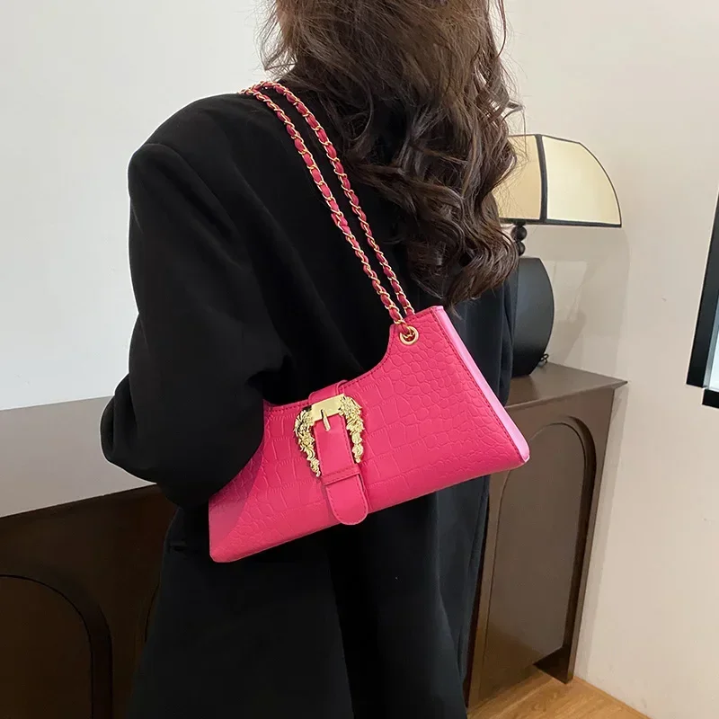 2024 Luxury Women's Chic Underarm Bags New Fashion Crocodile Pattern Chain Shoulder Bags Handbags Clutch Blue Green Armpit Bags