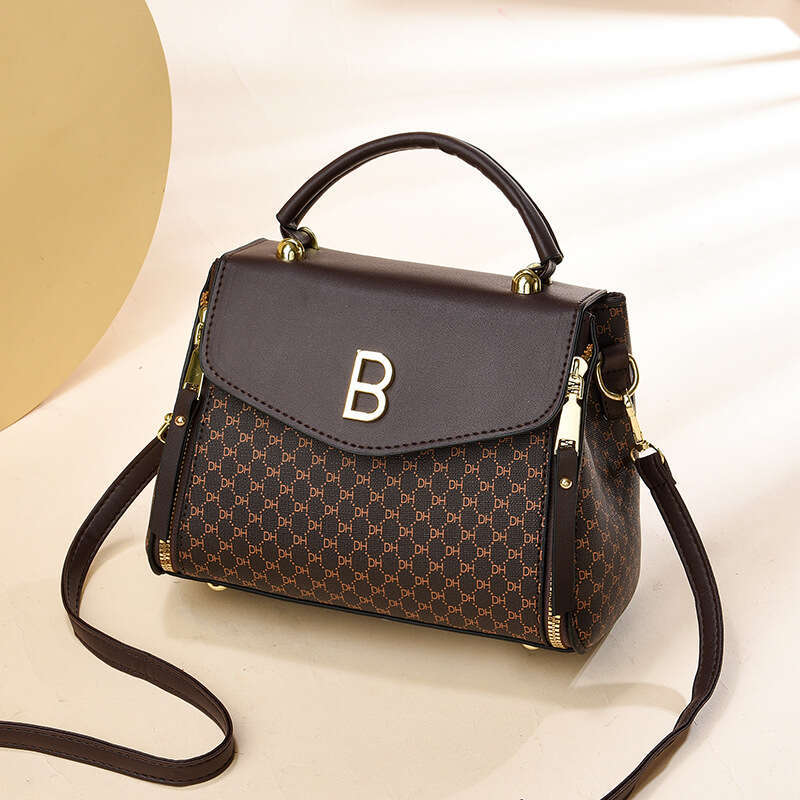 Women's handbag style classic women's travel shoulder small square bag bags