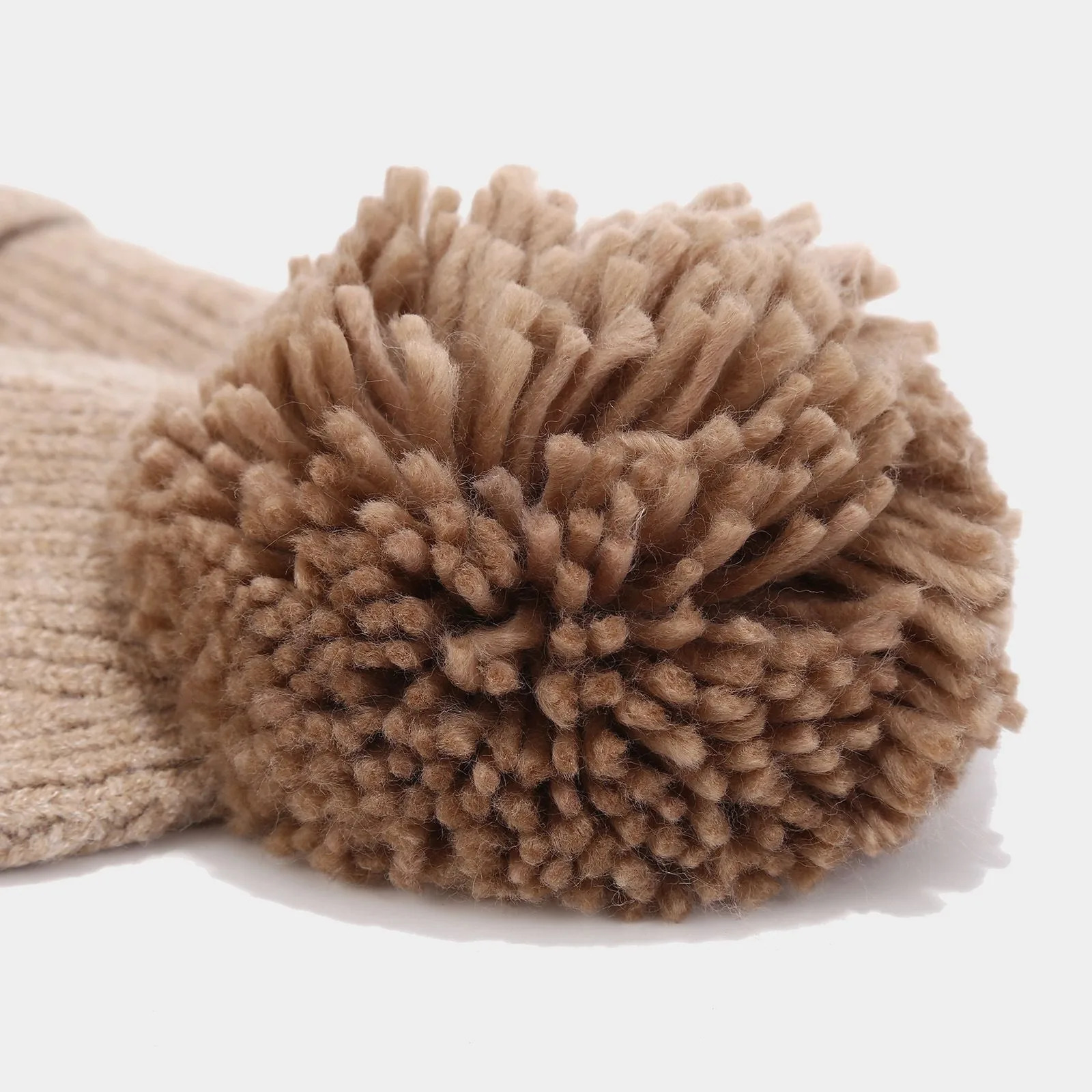 Womens Butterfly Hat Scarf Glove 3-Piece Set Womens Outdoor Warm Scarf Hat Winter Womens Plush Puff Bean Hat Glove Set 241107