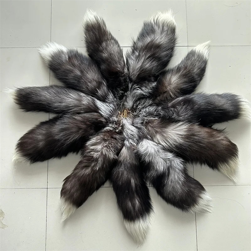 Natural Fox Fur Tail Keychain Fur 2024 chic y2k Tail Keychain Fox Fur Keychain Accessories Length 40cm Female Car Keychain 241107