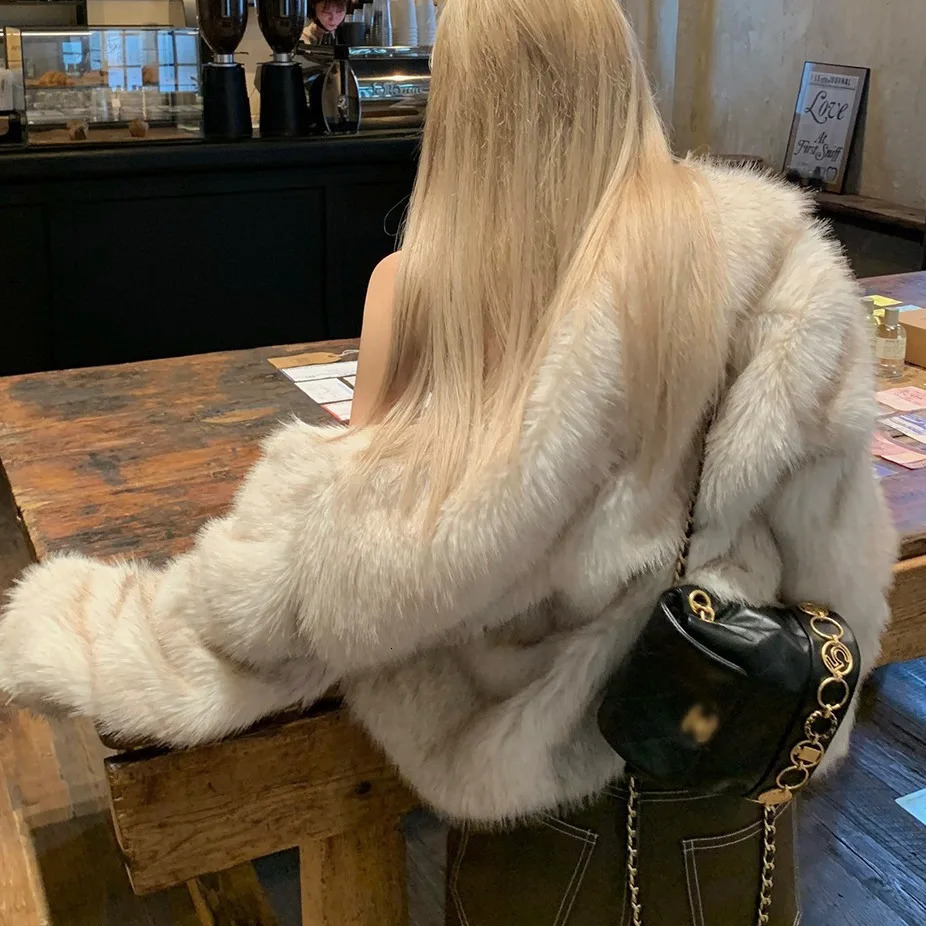 Autumn Winter Fur Coat Womens Short Lazy Style Fox Fur Leather Jacket Cut Fluffy Casaco De Pele Feminino 241106