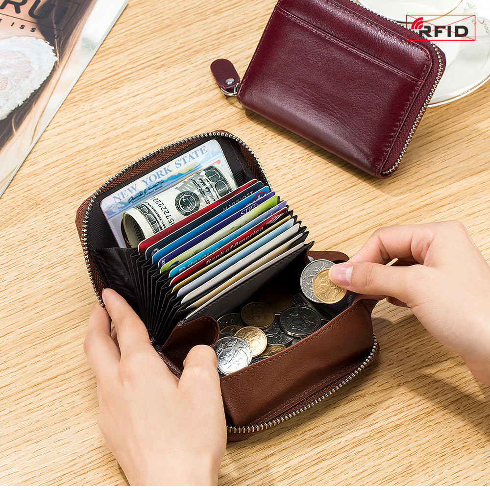 New Men Wallets Small Genuine Leather Purses Large Capacity RFID Purses Soft Cowhide Money Bag Short Portable Coin Card Holders