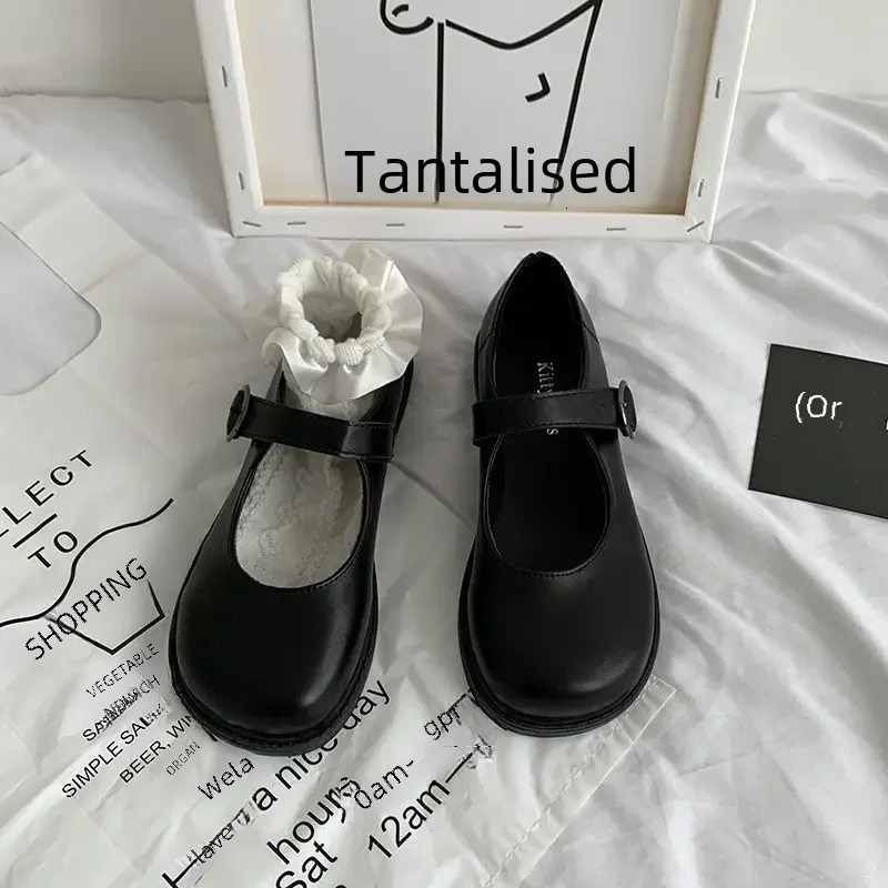 Retro British Style Forest Girl System Small Leather Shoes Womens Versatile Soft Girl Black Shallow Mouth Fashion Leather Shoes 241106