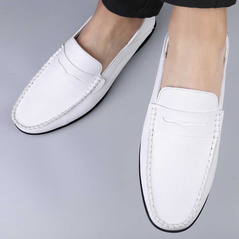 CMM Four Seasons Mens Bean Shoes Lazy Half Dragged Low Top Soft Bottom Soft Surface White Casual Shoes Trendy Mens Shoes