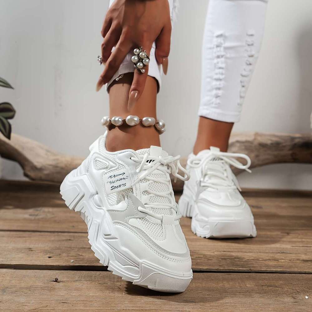 Artificial leather mesh breathable sports shoes, soft thick sole shock-absorbing dad for men and women's running shoes .