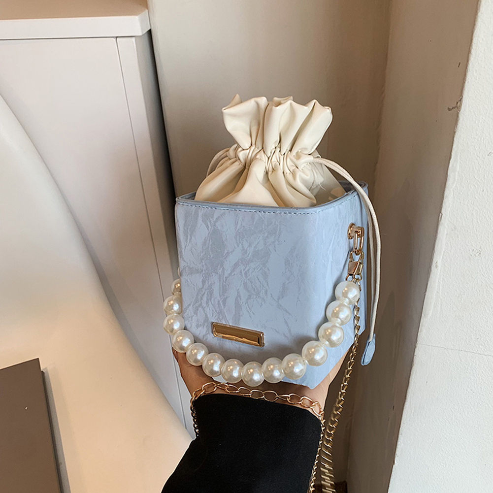 Women PU Designer Bucket Bag Large Capacity Aesthetic Sling Purse Chain Strap Drawstring Shoulder Handbags for Party Vacation