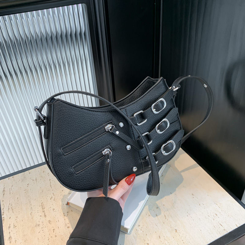 Women Fashion Shoulder Bag Aesthetic Leather Simple Underarm Bag Y2K Small Handbag Large Capacity Daily Shoulder Crossbody Bag