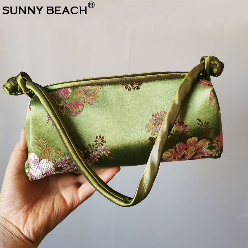 Fashion Luxury Chinese Style Silk Bag Women Handbag Japanese Hand Embroidery Totes Cheongsam Female Cosplay Bags Clutch