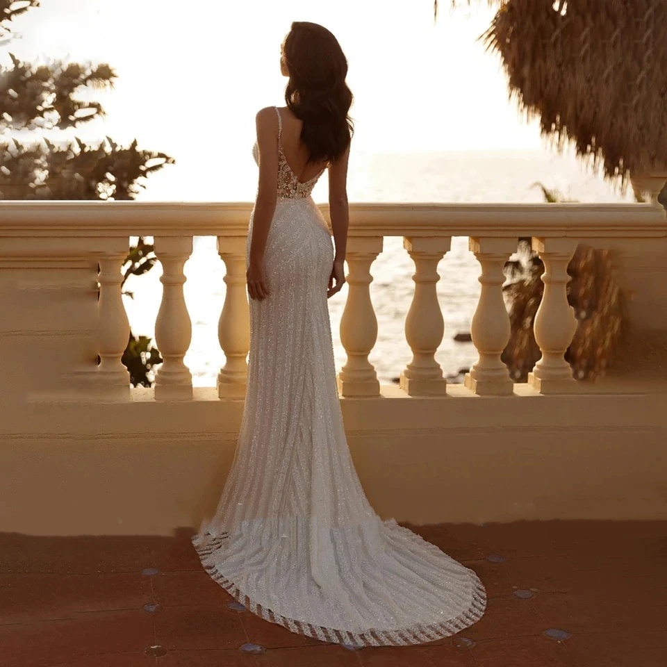 Simple Mermaid Wedding Dresses Spaghetti Straps Bridal Gowns Beach Slim Sequins Custom Made Sleeveless Backless Vestidos De Novia
