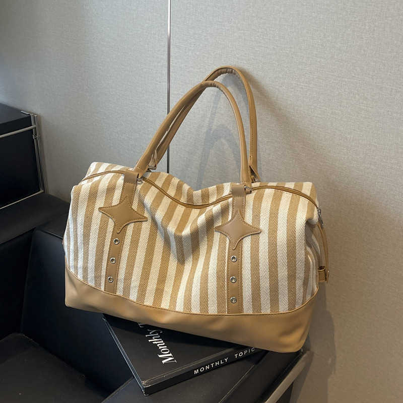 Fashion striped casual yoga bag for women, Korean version, trendy sports and fitness bag, short distance business trip, boarding travel bag 241107