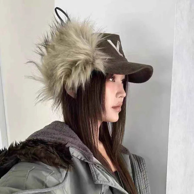 Feather Retro Corduroy Baseball Hat Letter Embroidered Streetwear Daily Hat Outdoor Sunscreen Hat Korean Casual Hat 241107