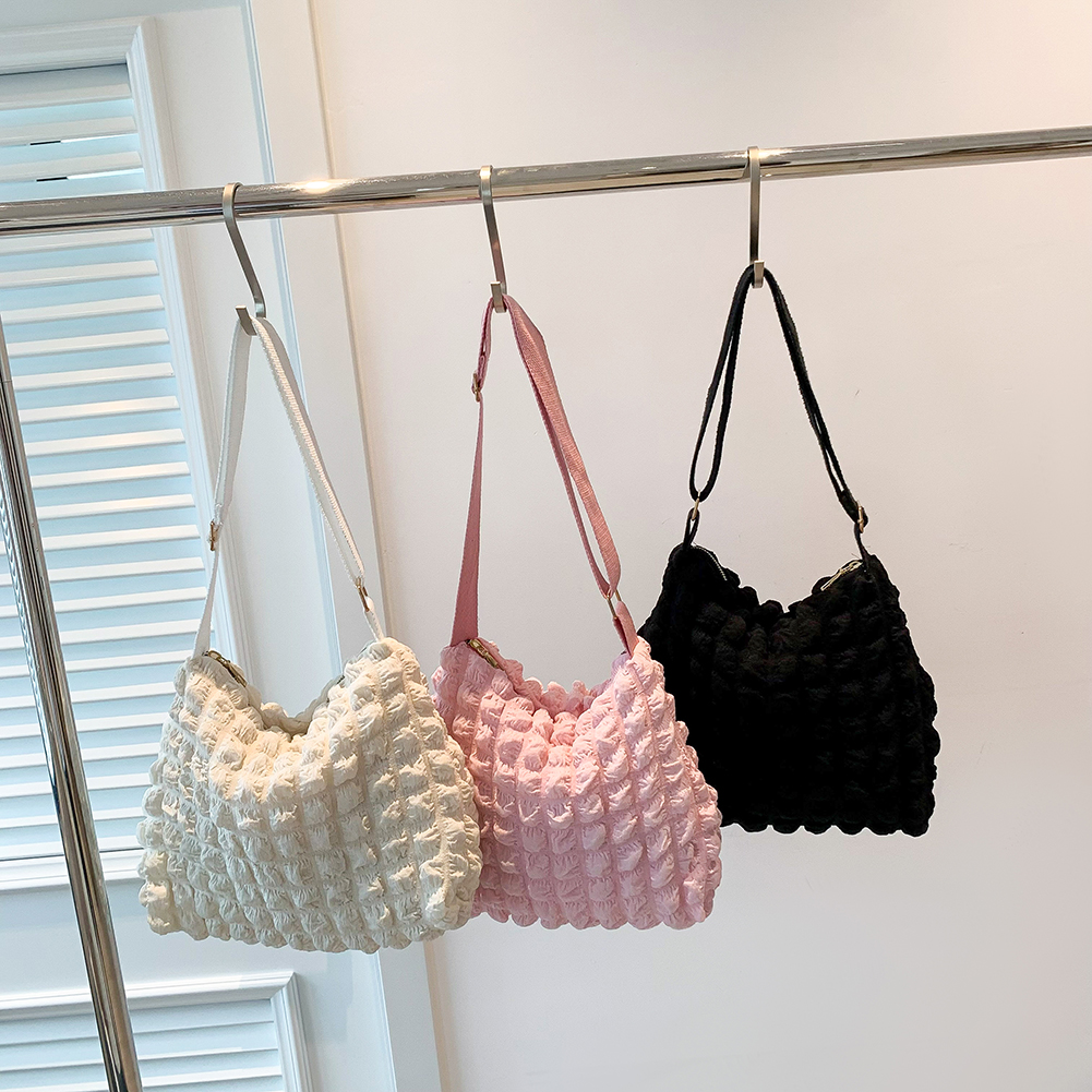 Women Padding Shoulder Bag Large Capacity Quilted Crossbody Bag Trendy Adjustable Strap Girl Sling Bag