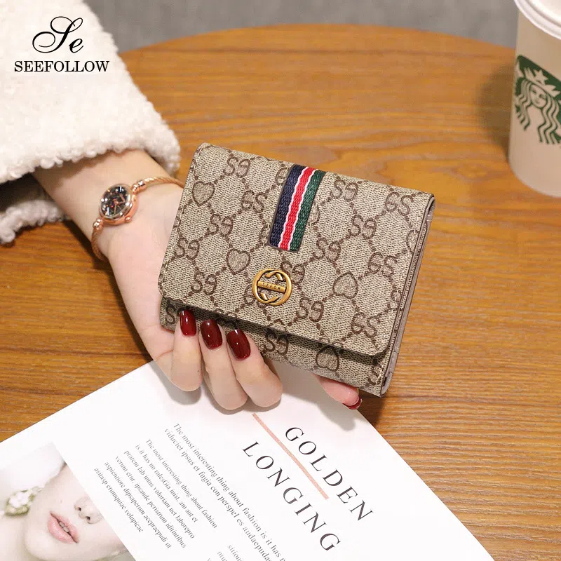 Luxury Style Women Short Wallet 2025 New Designer Inspired Small Thin Leather Purse Fashion Printed Folding Card Holder Coin Pocket Elegant Versatile