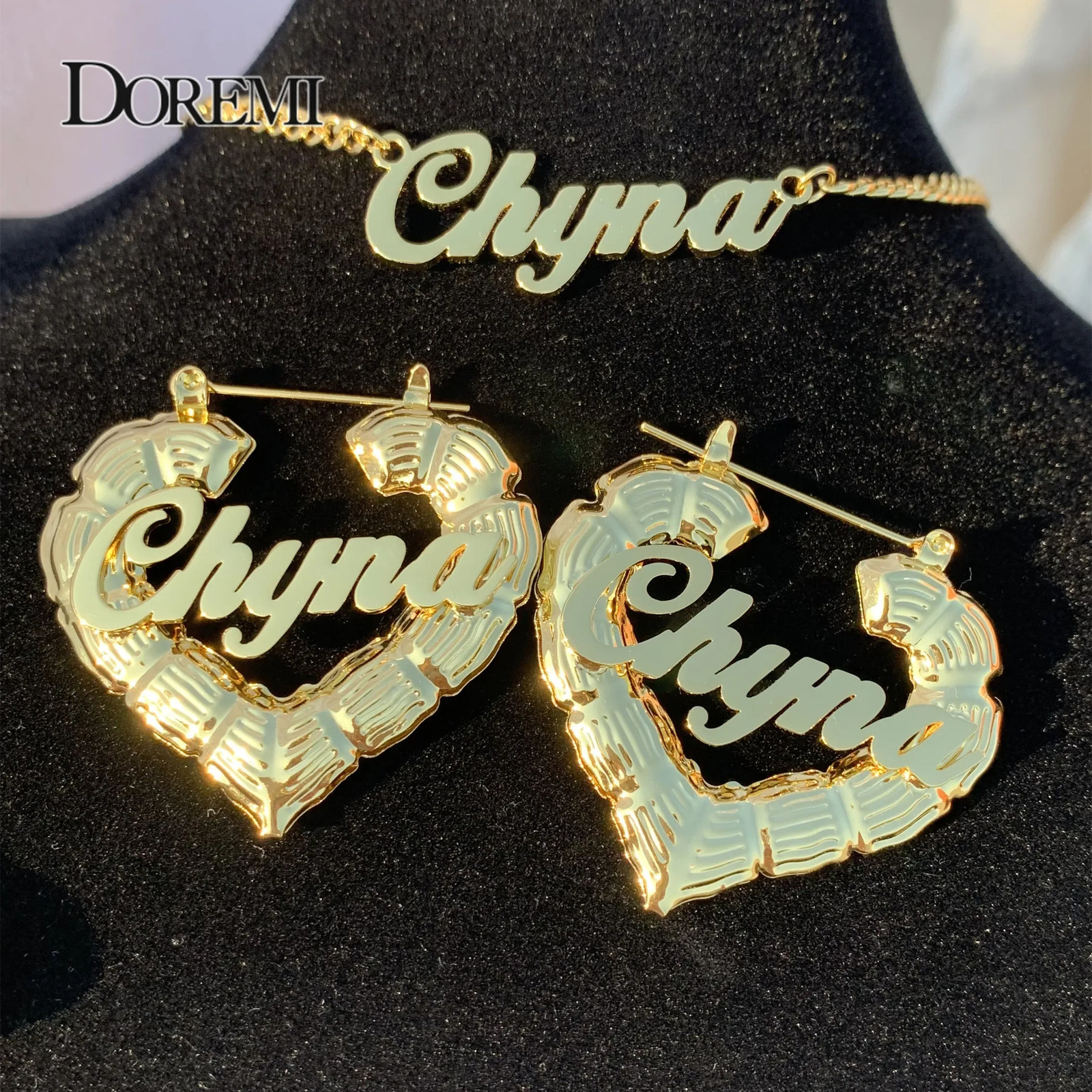 Doremi Name Earrings and Necklace Set Heart shaped Bamboo Earrings 3MM Cuban Chain Customized Bamboo Hoops Personalized Name Earrings 241106