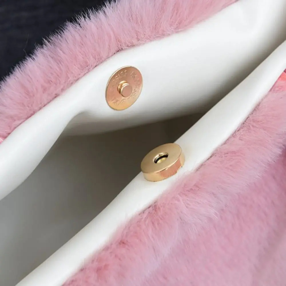 Large capacity plush bag high-quality soft plush travel bucket bag plush handbag casual shoulder bag messenger bag 241107