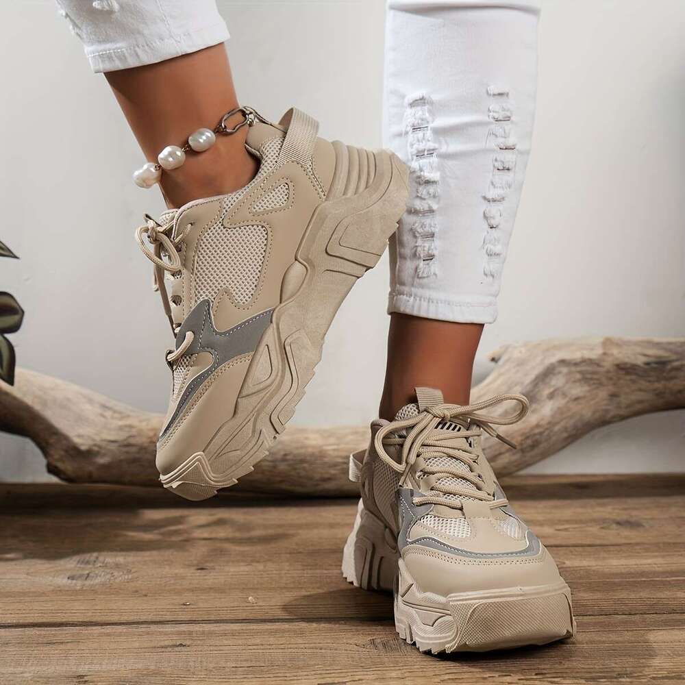 Artificial leather mesh breathable sports shoes, soft thick sole shock-absorbing dad for men and women's running shoes .