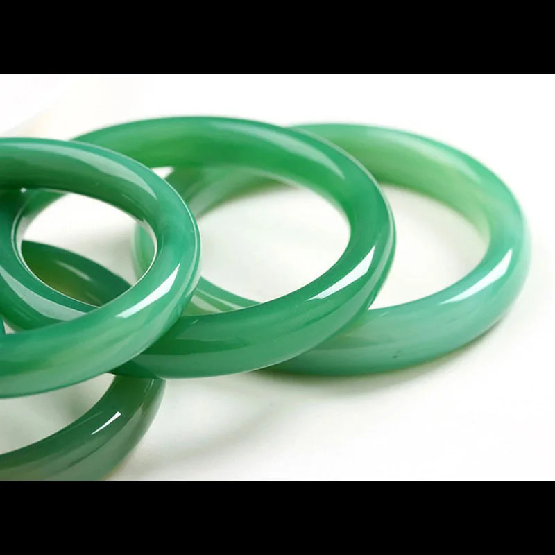 100% genuine jade bracelet 7A green jade bracelet hand carved jade bracelet womens party gift 241107
