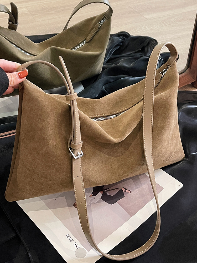Vintage Suede Tote Bag For Women Autumn Winter New Large Capacity Commute Shoulder Crossbody Bags Fashion Trend Underarm Bags