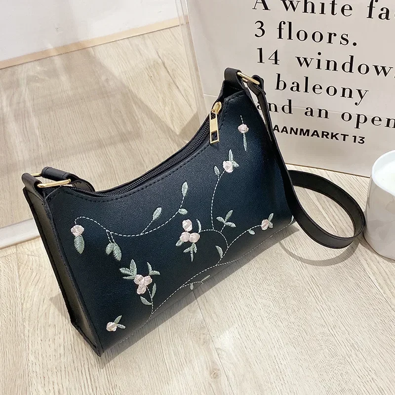 Women's Handbags Fashion Embroidered Underarm Bag Women Mini Matte Leather Shoulder Bags Designer Clutch Messenger Bag Wallets