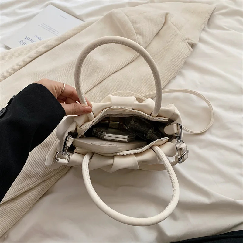 Fashion Womens Folding Cloud Arm Bag Clutch Bag White Pink Shoulder Bag Womens Messenger Bag Soft Pu Leather Strip Handbag 241106